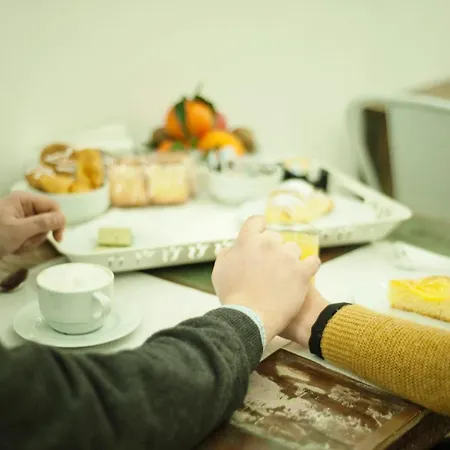 Bed & Breakfast Ai Tre Mercati 4*