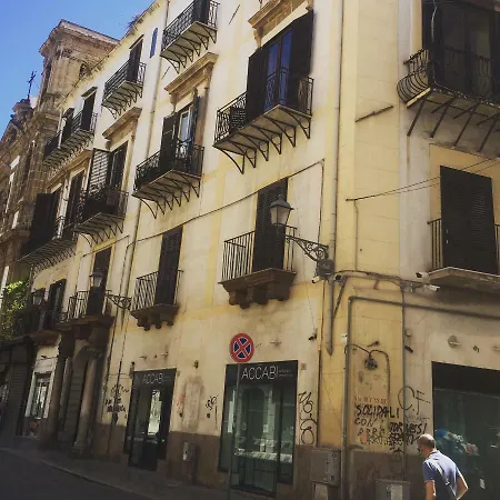 Bed & Breakfast Ai Tre Mercati Palermo