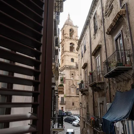 Bed & Breakfast Ai Tre Mercati 2*